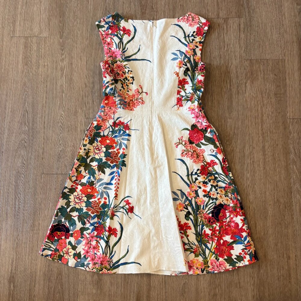 Adrianna Papell Floral Jacquard Fit & Flare Dress - Size 10 - Picture 7 of 7